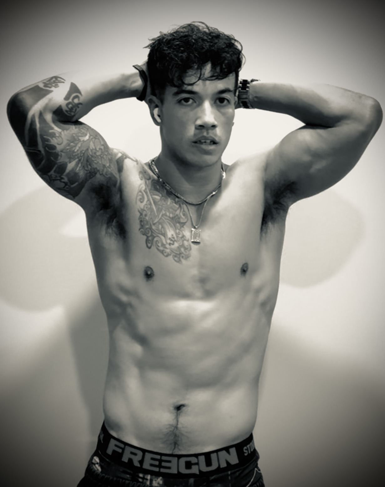 Perfil de Charles-alban